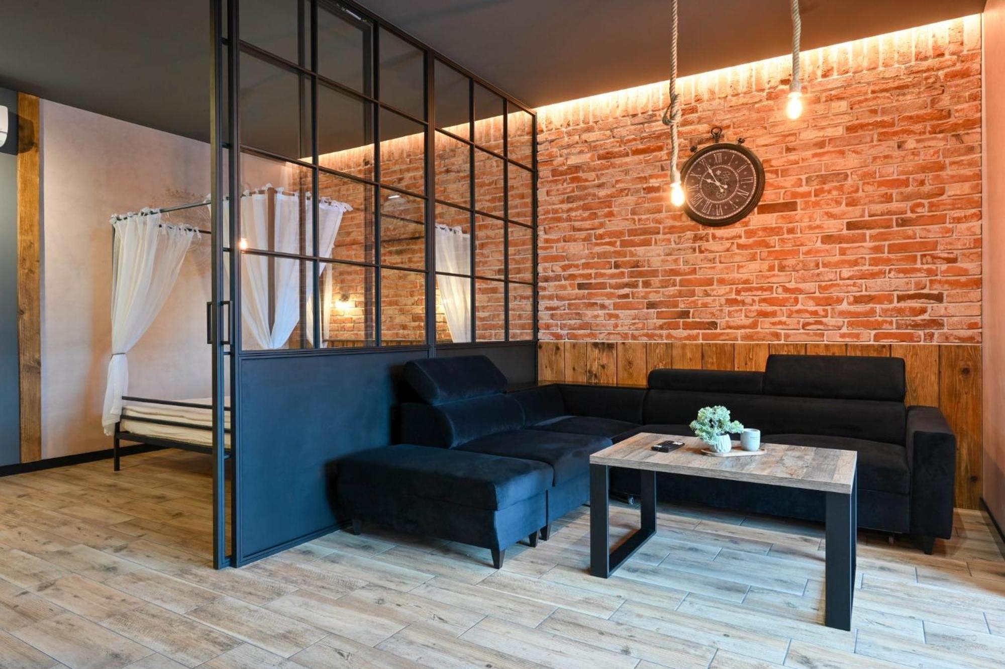 Aparthotel Mamma Mia - Osvětim Exteriér fotografie